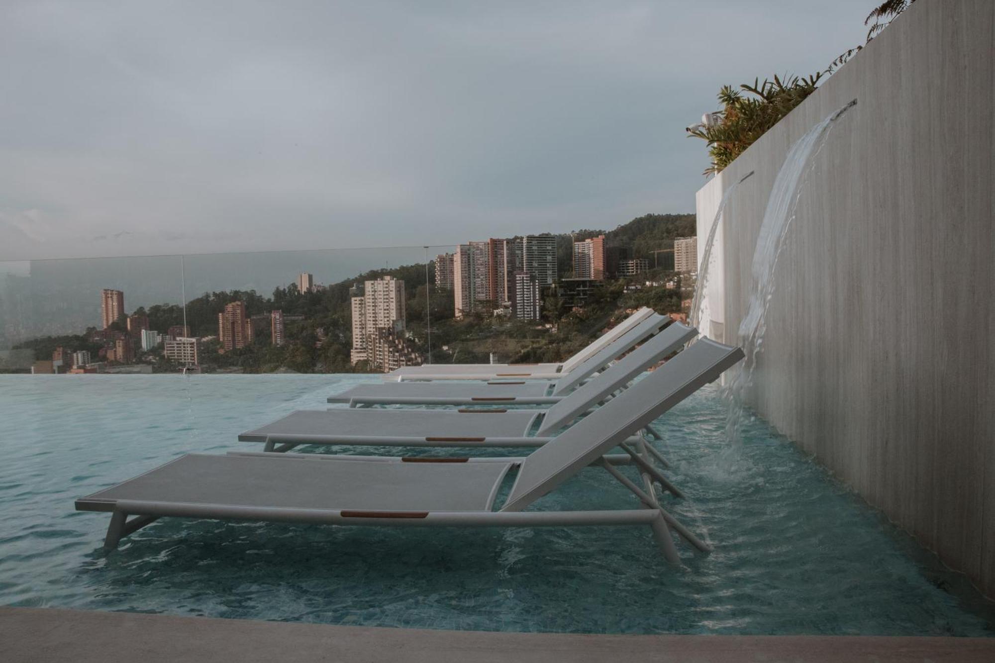 Binn Hotel Medellin Exterior photo