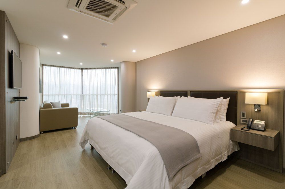 Binn Hotel Medellin Exterior photo