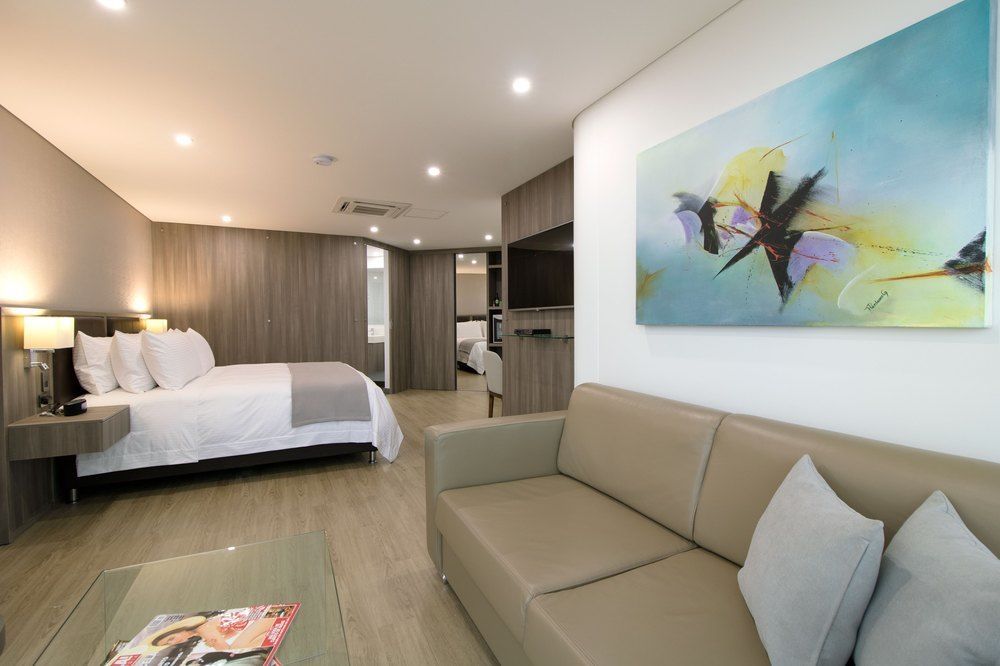 Binn Hotel Medellin Exterior photo